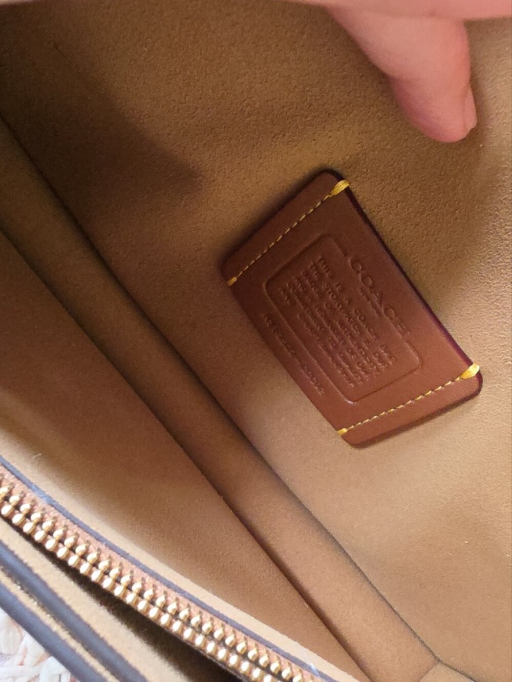 COACH Tabby 26 Leather Shoulder Bag in Honey Brown with Gold Hardware - Picture 8 of 13